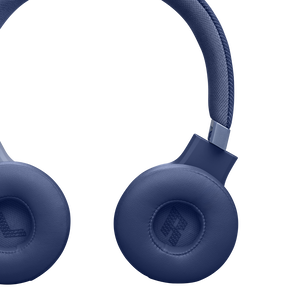 JBL Live 670NC - Blue - Wireless On-Ear Headphones with True Adaptive Noise Cancelling - Detailshot 3